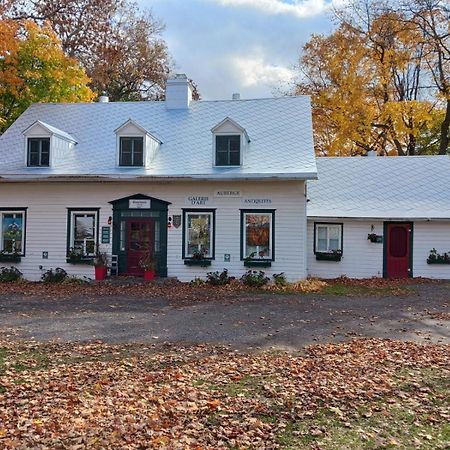 Auberge Les Blancs Moutons Saint-Laurent-de-l'ile d'Orleans Экстерьер фото